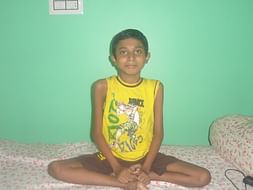Help This Single-Mother Child to Stay Alive And Fight Back Against His Genetic Disease