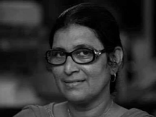 Help Shirin start an Urdu E-newspaper