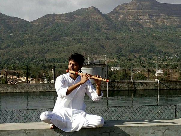 Help Madhu for learning flute