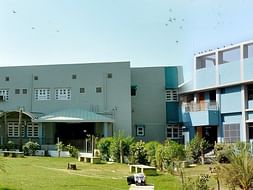 Help this 49-year-old hospital to treat more and more needy people