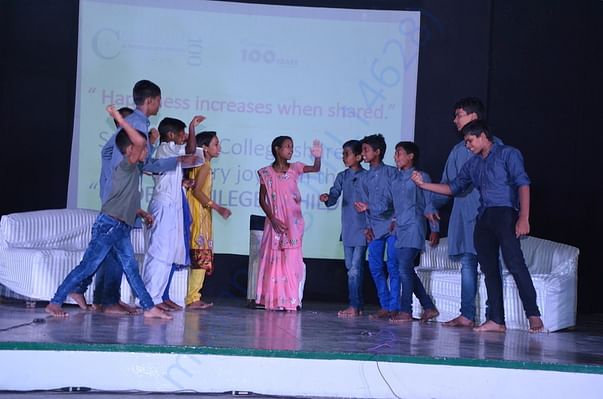 Kids performing at St Thomas Collage