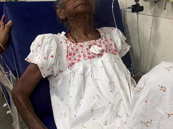 Help 86-year old abandoned woman medical and daily expenses in Kolkata