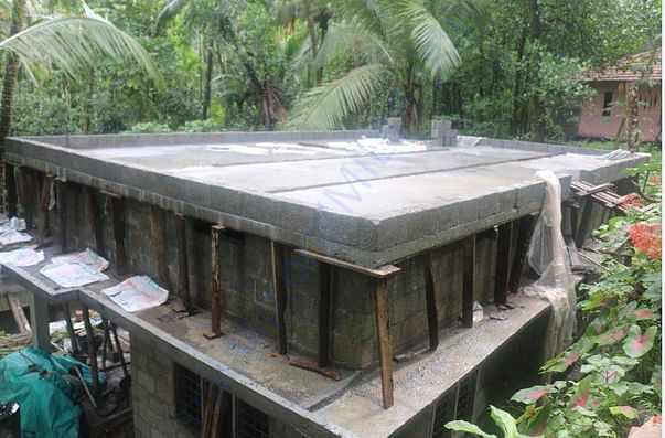 concreting of the main roof over by 26/06/2017