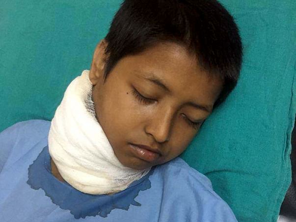 This Father Earns Rs 200 A Day. How Can He Save His Child From Cancer?