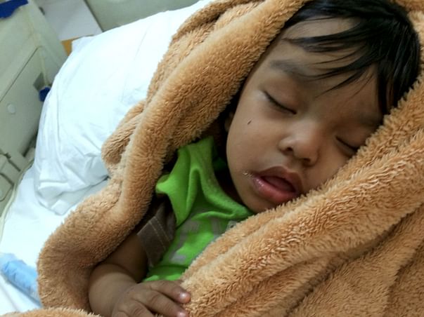 Help 2-Year-Old Saavi To Undergo Kidney Transplant