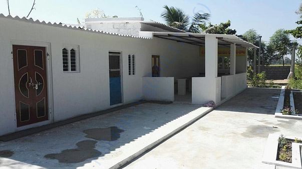 Place for dining and kitchen