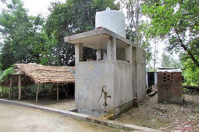 Slow sand drinking water filter
