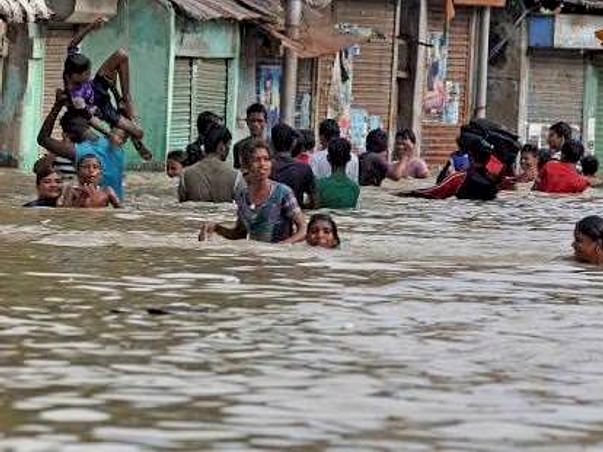 Gujarat flood victims Relief Fund - Donate Now
