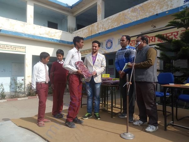 SWEATER DISTRIBUTION TO POOR STUDENTS