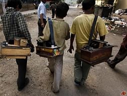 Help poors to be computer literate