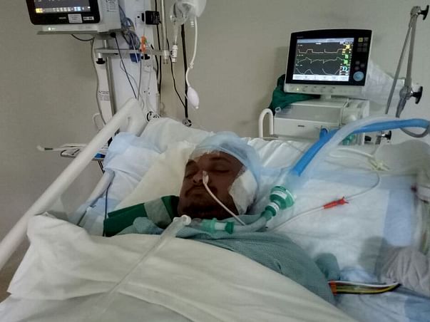 Mumbai Cobbler Is Struggling With Brain Injury From A Road Accident