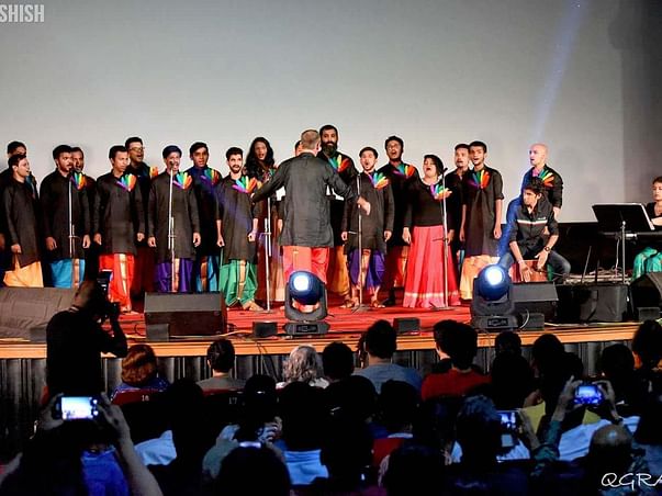 Let Our Voices Unite/ Mile Sur Mera Tumhara- Concert