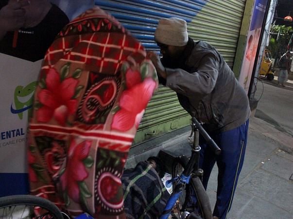Donate a Blanket and save some homeless from freezing nights