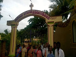 HELP NEGLECTED ELDERLY PEOPLE IN TAMIL NADU