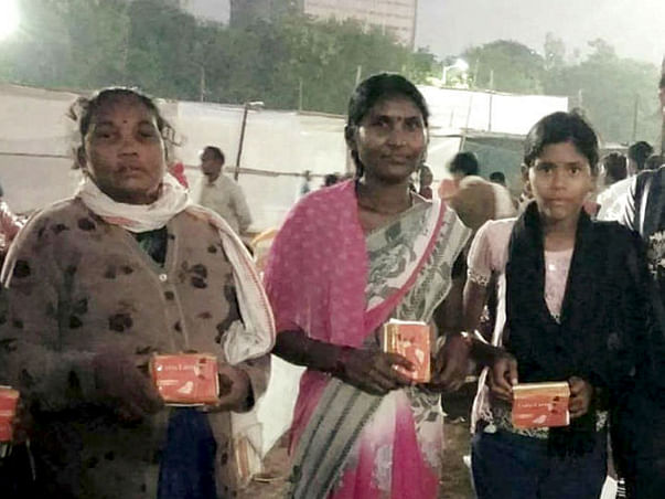 Donate Sanitary Napkins To Your Domestic Workers