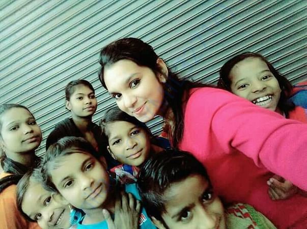 Praytna Member Educating Kids