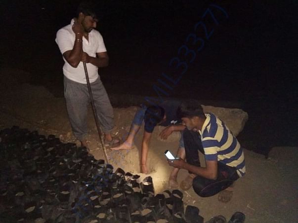 digging work by youth