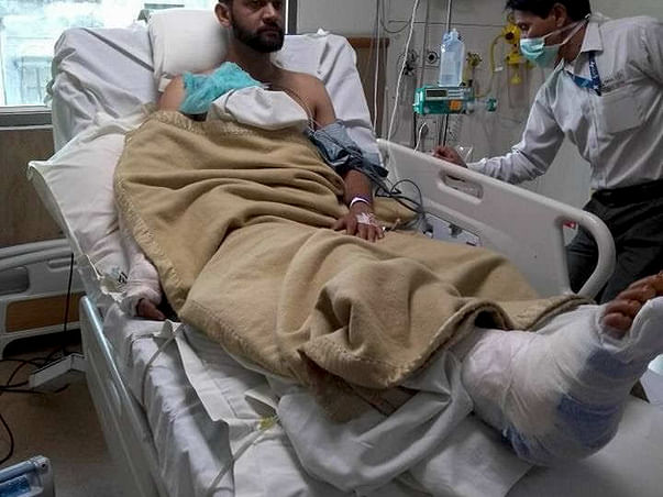 Help Gaurav to get operated