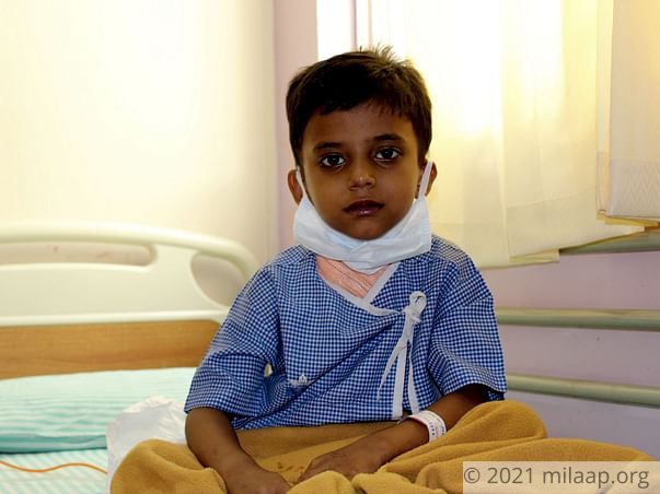Cancer Patient’s Father Is Forced To Leave Him At Hospital To Beg