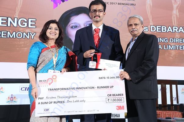 Recieiving the 3M- CII Young Innovator Award 2017