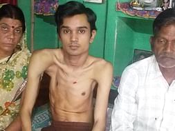 Help Sandeep to fight disability so that it can walk with his feet
