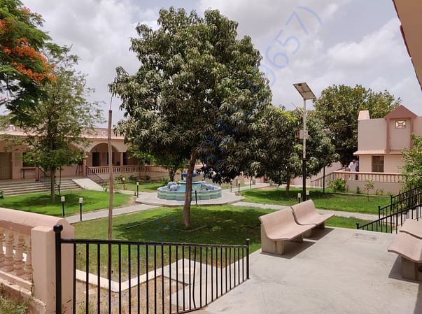 Garden and relaxing area