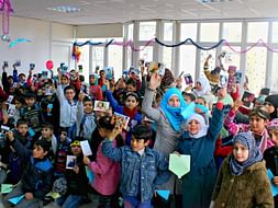 Help Letters of Love send refugee children New Year Postcards