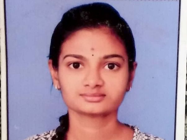 Support Shireesha To Study