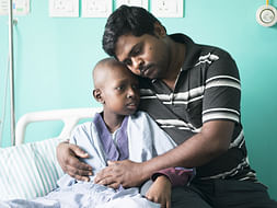 11-Year-Old With Cancer Bangs His Head On The Wall Due To Headache