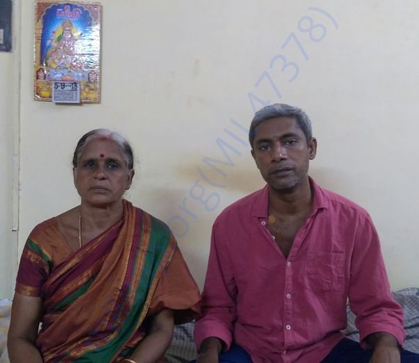 Venkatakrishnan with his mom (Donor)