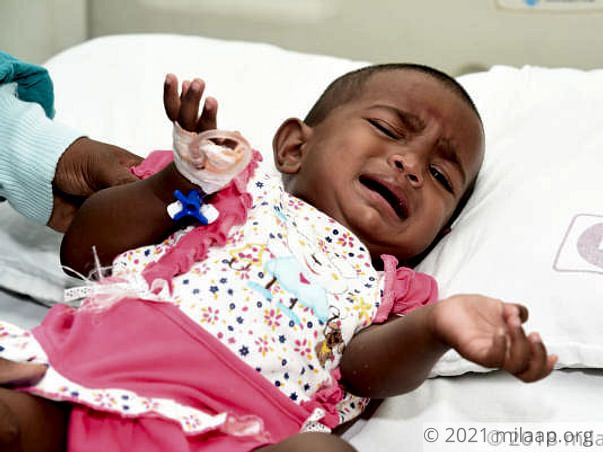 Poor Mother Is Desperate To Save Her 1-year-old Girl Baby Against Odds