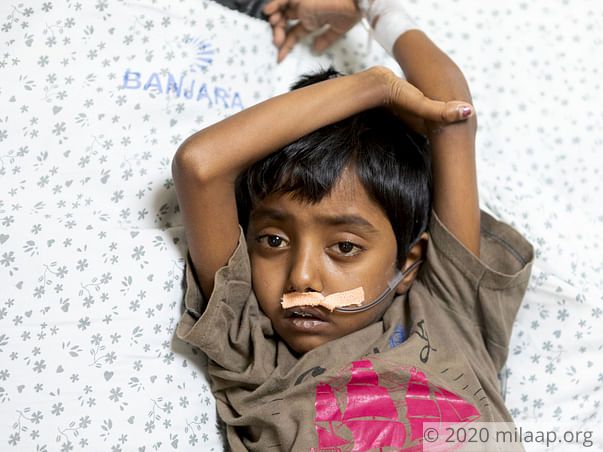 Bleeding In This 8-Year-Old's Brain May Paralyze Him Without Help