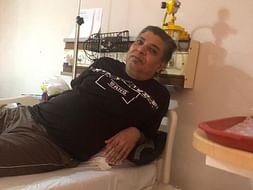 Veteran Journalist Hospitalised Heart Surgery have Financial Crisis