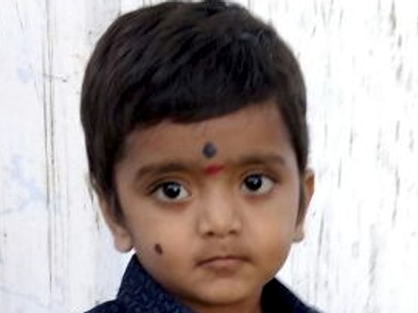 Help kid Hemakesh to hear and speak