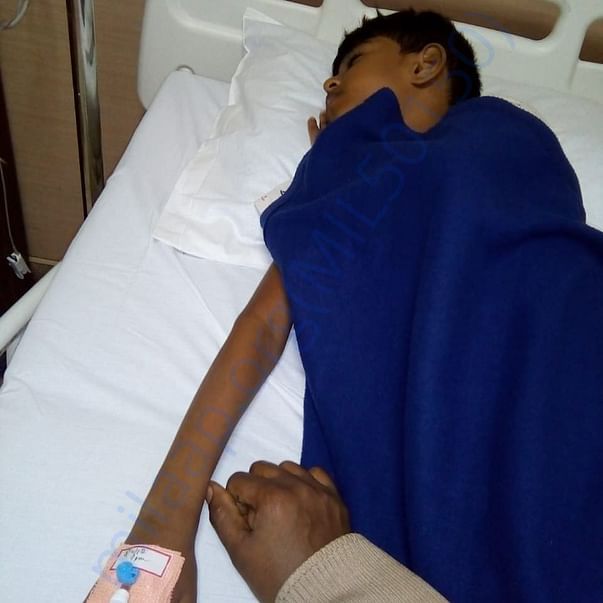 Lavan at the hospital