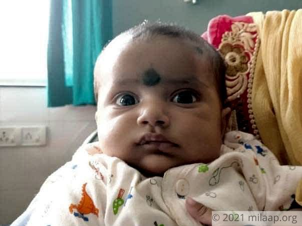Shoe-Seller Is Struggling To Save His 8-Month-Old From A Failing Heart