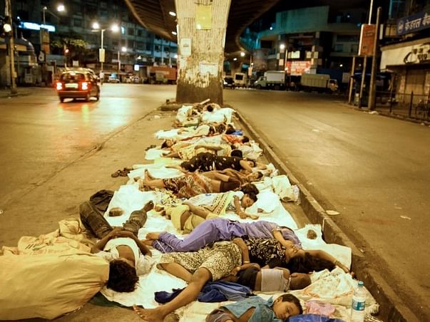 Help in Donating Blankets For Poor People- WinterRelief