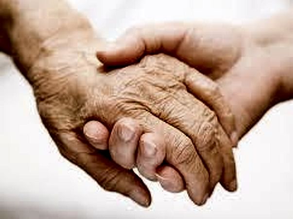 This Diwali, Lets Help An Elderly Person!