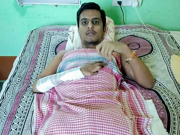 Help Abhishek Pandey fight who fell off from moving train 2 years back