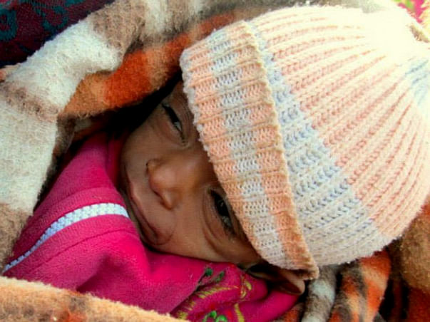 Give the Gift of Warm Blankets, Sweaters and Warm Meal to the Homeless