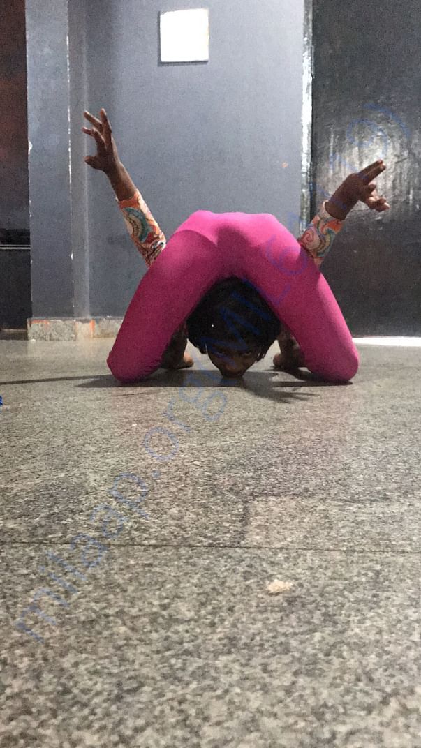 She capable for going in yoga also WORLD CHAMPIONSHIP LEVEL