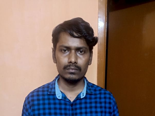 Help Karthik Kumar To Walk Again