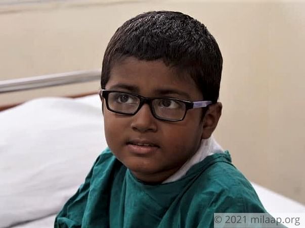 Painter Blames Himself For Son's Disease, Needs Your Help To Save Him
