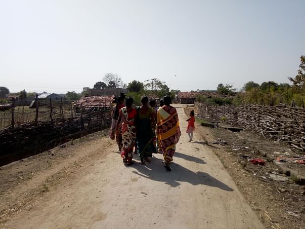 Help Build A Library In Tandbodi