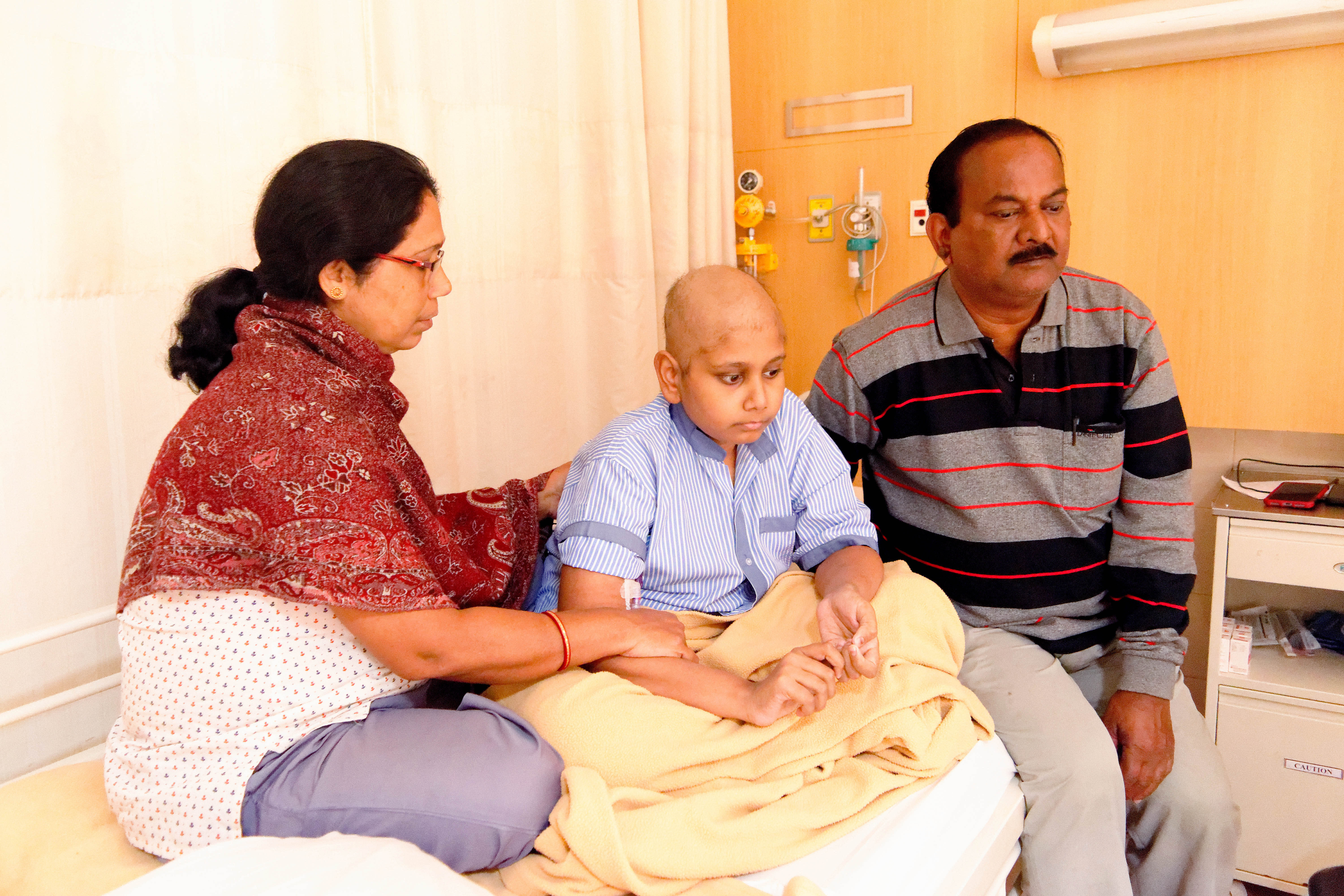 This 12 Year Old Cancer Survivor Is Losing Hope That He Can Beat Relapse And Needs Your Help Milaap Click here 👇 to support a cause linkin.bio/milaapdotorg. milaap