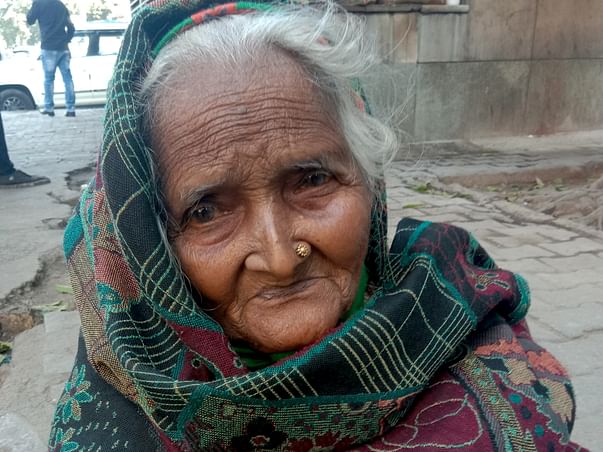 Help for Homeless Old Mothers