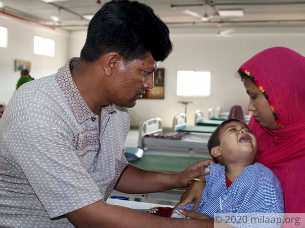 This Father Is Determined To Save Son From Cancer Against All Odds