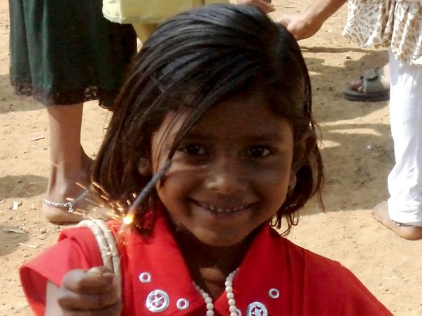 Help To Educate Underprivileged Children In MP