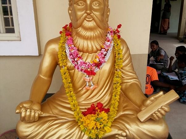 Help Government School Teacher Establish Thiruvalluvar Statue