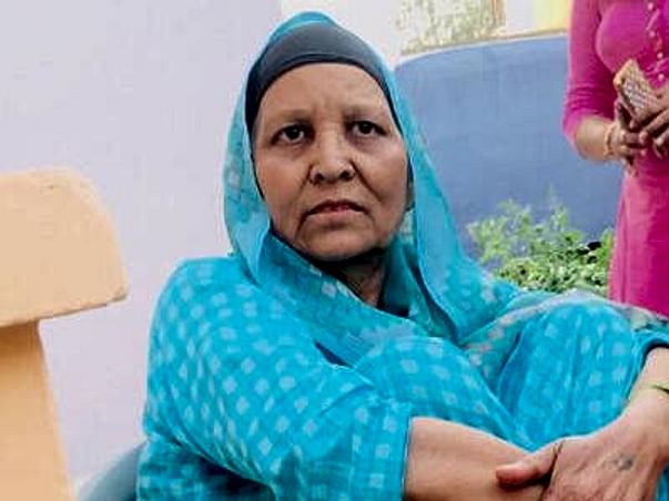 Help My Mother Fight Bone and Liver Cancer